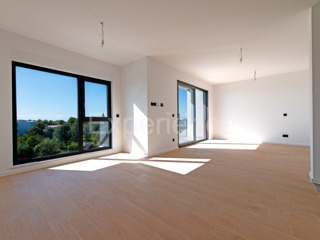 ISTRIA, Umago - appartamento in un nuovo edificio, 3 camere da letto, 3. piano, ASCENSORE, garage!