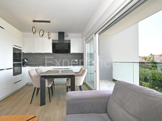 ISTRIA, Tar - appartamento in edificio di nuova costruzione con VISTA MARE