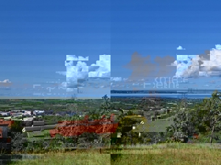 Kaštelir - terreno edificabile con VISTA MARE, permesso di costruire ottenuto