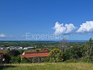 Kaštelir - terreno edificabile con VISTA MARE, permesso di costruire ottenuto