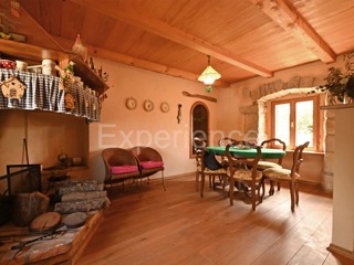 Casa in pietra ristrutturata a Boljun, 74 m² – fascino e comfort