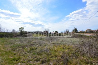 Nelle vicinanze di Parenzo - terreno edificabile, superficie di 1.120 m²
