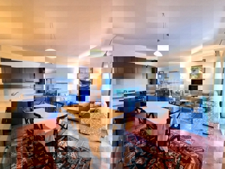 POSIZIONE ESCLUSIVA! Crveni Vrh - appartamento con spaziosa terrazza, a 130 m dal mare!