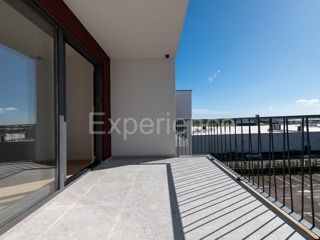 ISTRIA, Umago - appartamento in un nuovo edificio con spazioso balcone, 3. piano, ASCENSORE