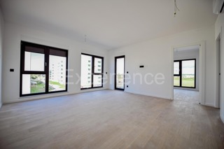 ISTRIA, Umago - appartamento in un nuovo edificio con garage, 3. piano, ASCENSORE