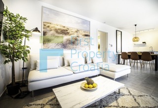 RG1732 - Appartamenti moderni vicino al mare, Rogoznica, in vendita