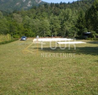 Brod na Kupi, Delnice, 1.917m2