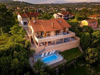 Pobri, Opatija - Okolica, 1.000m2