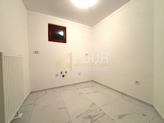 Novi Vinodolski, 174m2