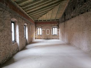 Banderovo, Rijeka, 90m2