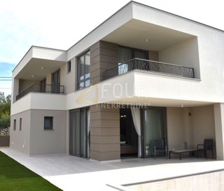 Malinska, Malinska-Dubašnica, 173,45m2