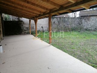 Severin na Kupi, Vrbovsko, 250m2