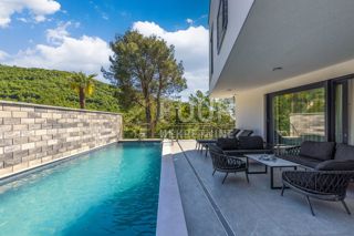 Mošćenička Draga, 221,20m2