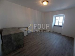 Brseč, Mošćenička Draga, 30m2