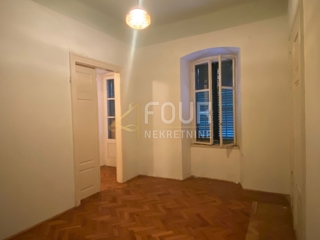 Centar, Rijeka, 98,47m2