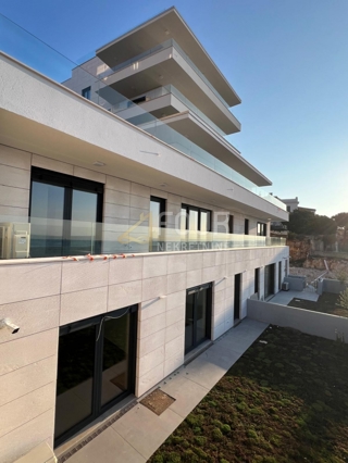 Pećine, Rijeka, 105,96m2