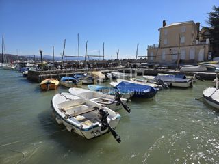 Volosko, Opatija, 237m2