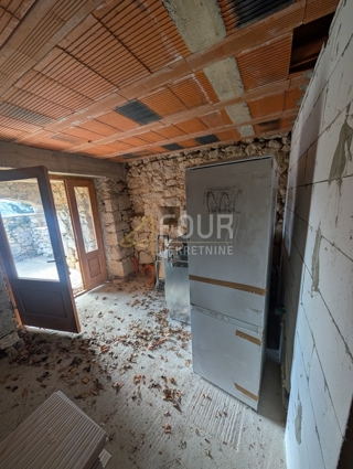 Grižane-Belgrad, Vinodolska Općina, 48m2