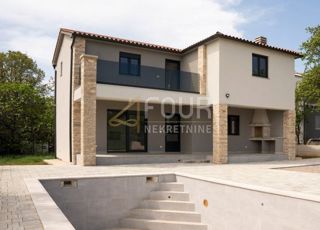 Raša, 150m2