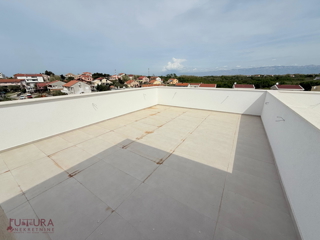 ZADAR - PRIVLAKA, APPARTAMENTO 107 M2, VENDITA, VISTA, TERRAZZA SUL TETTO, POSIZIONE!!!