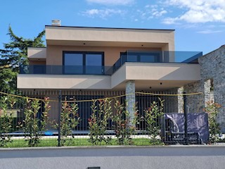 Villa vicino a Poreč