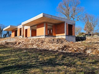 Casa vicino a Tinjan, Istria centrale