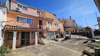 Zona Parenzo, Lovrec - Casa con appartamenti, VISTA MARE