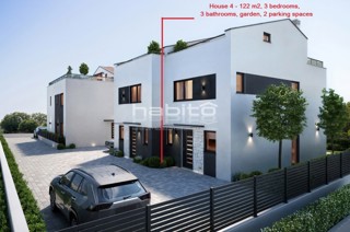 Parenzo  - Casa a schiera a soli 2 km dal mare