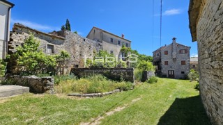Portole, Zrenj - OASI DI PACE, VISTA PANORAMICA! Bellissima casa in pietra con ampio giardino