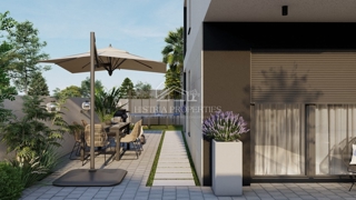 Appartamento di nuova costruzione con ampio cortile vicino al centro di Pola e notevoli vantaggi nell'acquisto