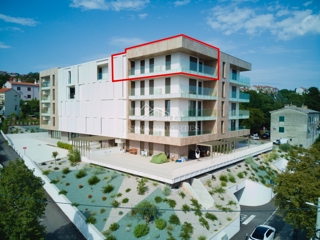 Un appartamento impeccabile in un nuovo edificio di altissimo livello con una terrazza da sogno e una vista che non dimenticherai mai