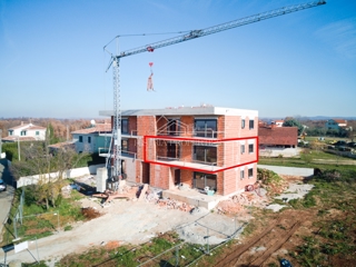 Una vista rilassante sul mare e una posizione che vi rilasserà in un nuovo appartamento di qualità