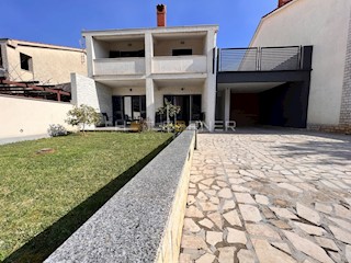 Casa Valbandon, Fažana, 250m2