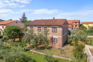 Occasione unica, casa familiare non finita a Veli Vrh