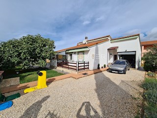 Casa Valbandon, Fažana, 100m2