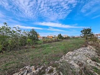 Terreno Juršići, Svetvinčenat, 1.980m2