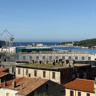 Appartamento con vista mare, ottimo prezzo!