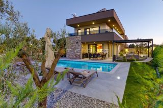 Lussuosa villa con reddito turistico, Marčana