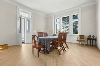 Appartamento elegante in Villa Minz, 147 m², vista mare