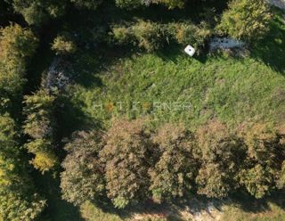 Terreno attraente con permesso di costruzione