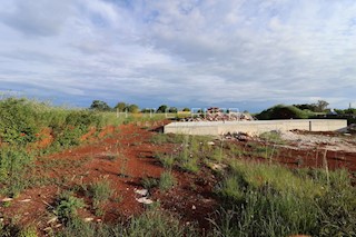 Terreno Bibići, Svetvinčenat, 858m2