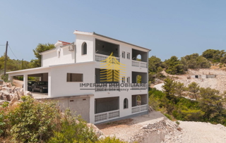 Casa, Vendita, Splitska, 480m2, Indipendente