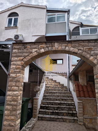 Appartamento, Vendita, Vodice, 67m2, 2,5 locali (2S+DB)