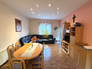 Casa, Vendita, Podsljeme, Markuševec, 320m2, Doppia