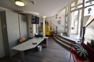 Locale commerciale, Vendita, Trnje, Savica, 150m2, Spazio per servizi