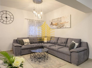 Appartamento, Vendita, Kaštel Novi, 90,36 m2, 2,5 locali (2 camere + soggiorno doppio)