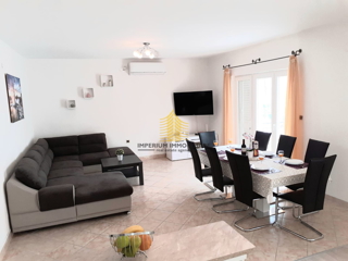 Casa, Vendita, Podstrana, 150m2, Casa bifamiliare