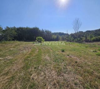 Terreno Edificabile 2.492 m² Vicino a Žminj