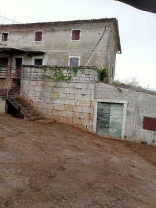 Doppia Casa Istriana Autentica Vicino a Baderna