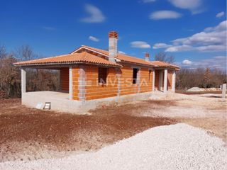 Istria, Casa indipendente in costruzione con 3 camere da letto e taverna, 220 m2